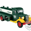 1982-1983_First_Hess_Truck_View_2
