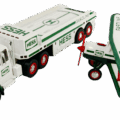 2002_Hess_Toy_Truck_And_Airplane_View_1