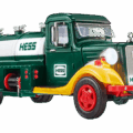 2018_Collectors_Edition_First_Hess_Truck_View_3