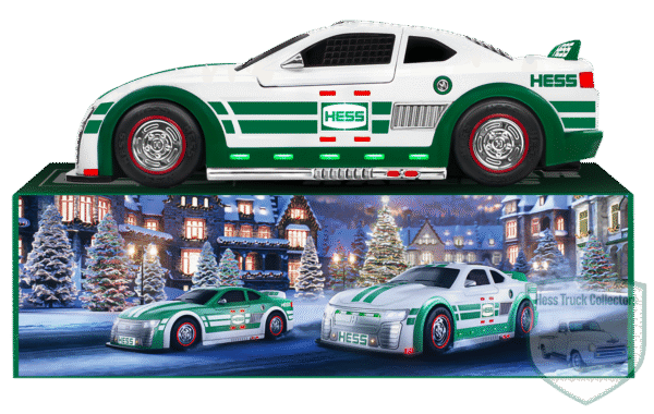 2025_Hess_Holiday_Toy_Truck_View_1